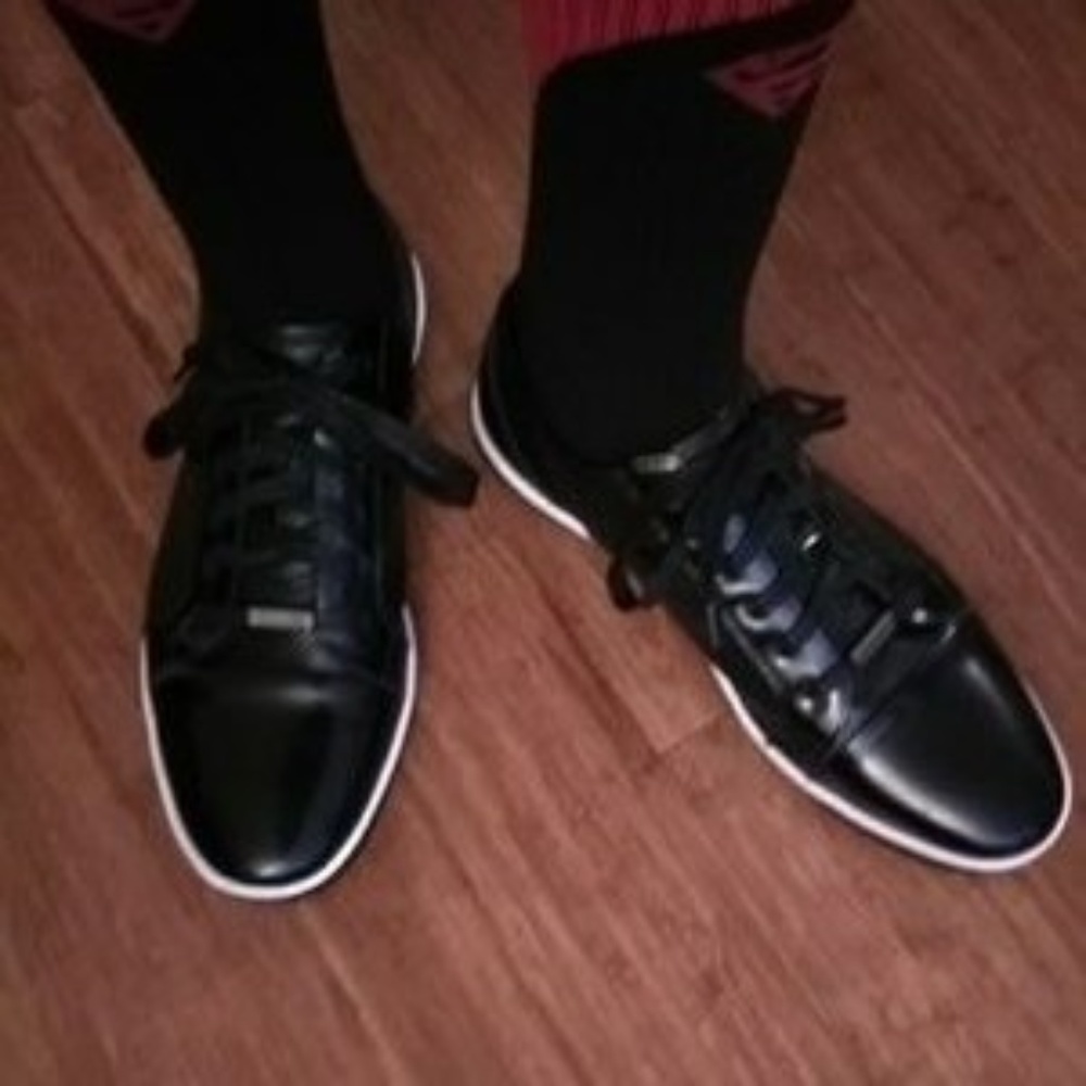 Kenneth Cole New York Down N Up Perforated Sneaker